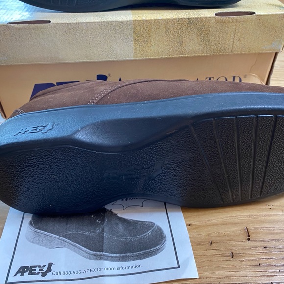 Men’s Apex Ambulator Bio 2600 Brown Nubuck Leather Shoes - Picture 5 of 11